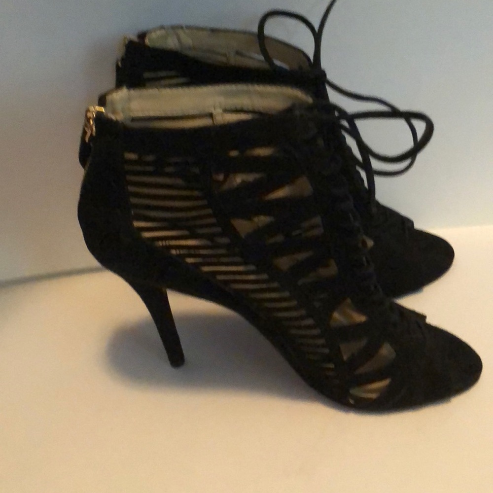 Nine West laser cut heels